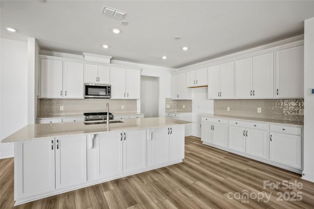 9389 NW Moss Plantation Avenue NW, Concord, NC 28027