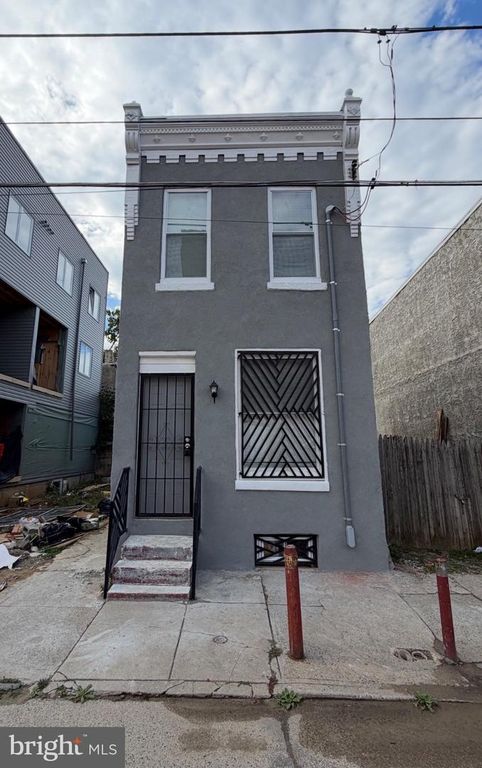 2612 N PALETHORP ST, PHILADELPHIA, PA 19133 — exterior