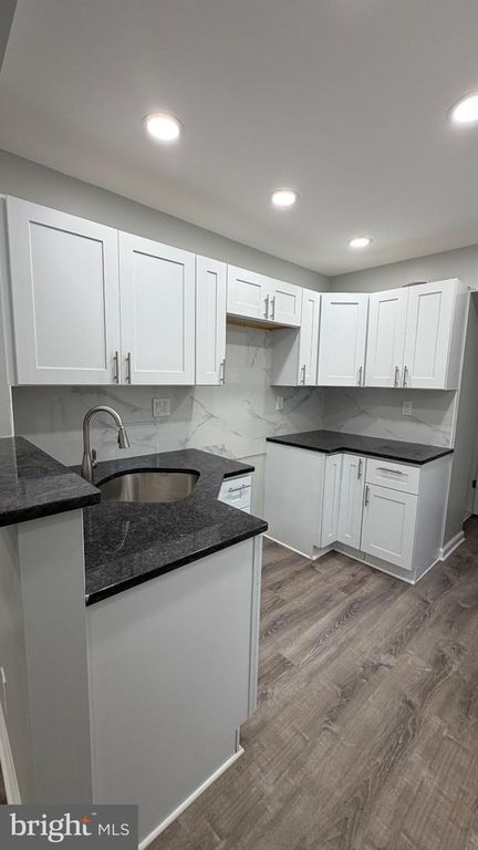 2612 N PALETHORP ST, PHILADELPHIA, PA 19133 — photo 5