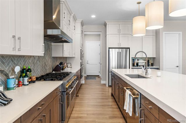 7301 Canyon Sky Trail, Castle Pines, CO 80108