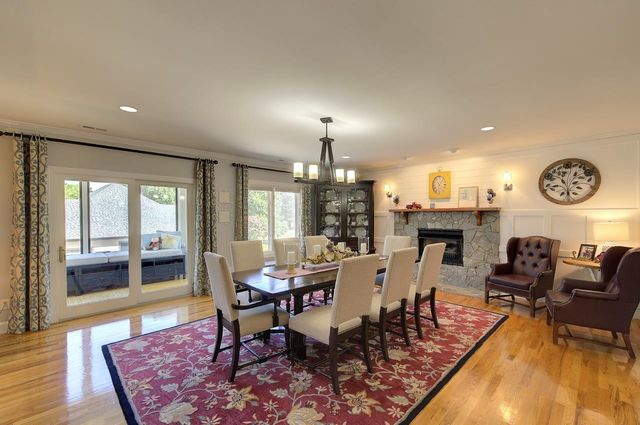 118 Saint Andrews Boulevard, Campobello, SC 29322