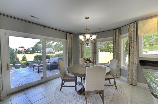 118 Saint Andrews Boulevard, Campobello, SC 29322