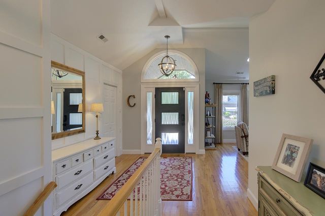 118 Saint Andrews Boulevard, Campobello, SC 29322