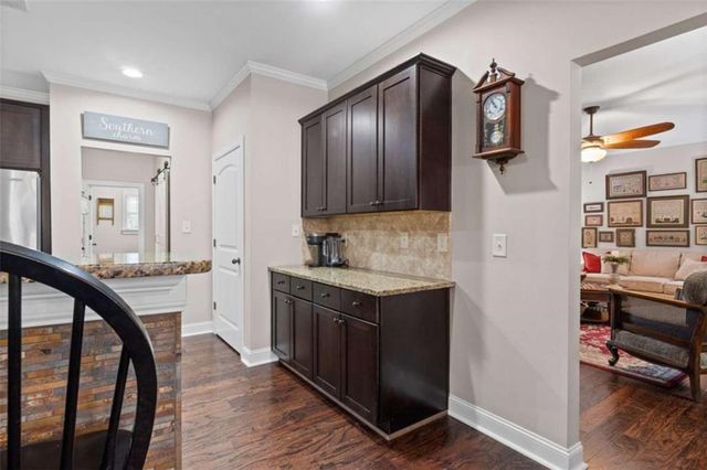 521 Timbercreek Estates Drive, Sharpsburg, GA 30277