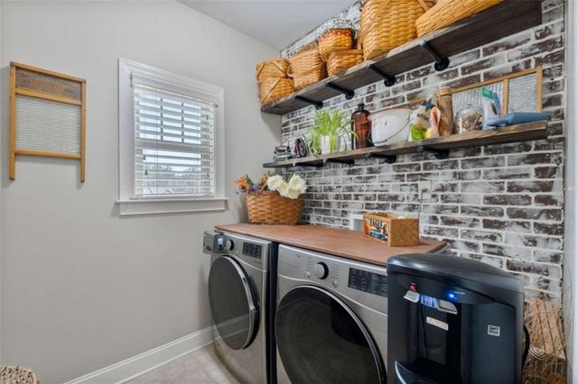 521 Timbercreek Estates Drive, Sharpsburg, GA 30277