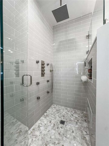 521 Timbercreek Estates Drive, Sharpsburg, GA 30277