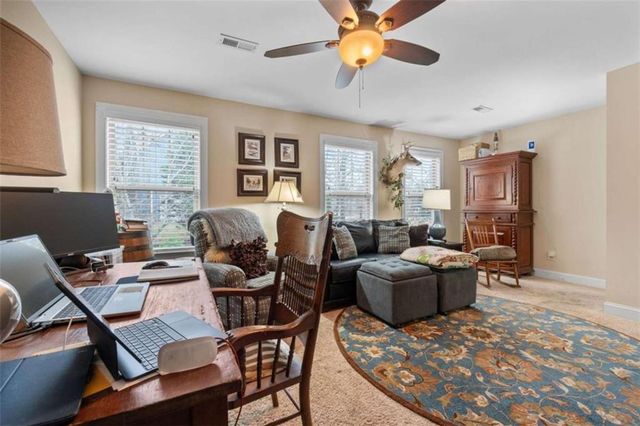 521 Timbercreek Estates Drive, Sharpsburg, GA 30277