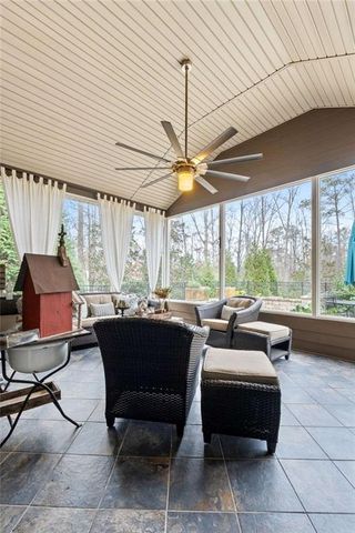 521 Timbercreek Estates Drive, Sharpsburg, GA 30277