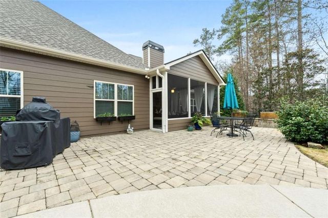 521 Timbercreek Estates Drive, Sharpsburg, GA 30277