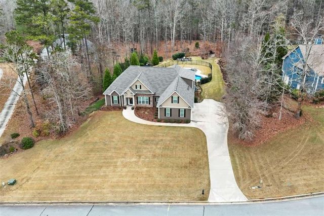 521 Timbercreek Estates Drive, Sharpsburg, GA 30277