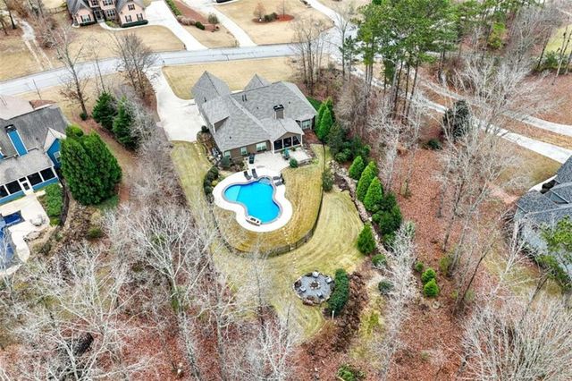 521 Timbercreek Estates Drive, Sharpsburg, GA 30277