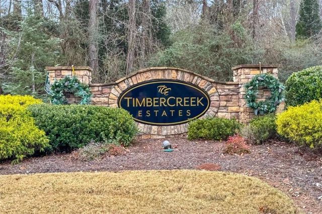 521 Timbercreek Estates Drive, Sharpsburg, GA 30277