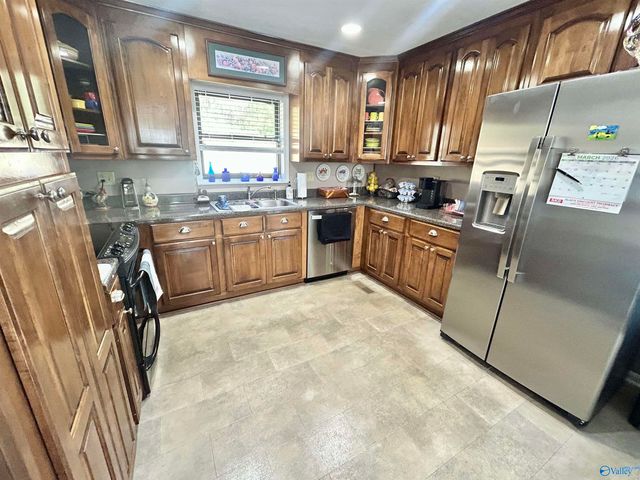 1217 Knight Drive, Gadsden, AL 35904