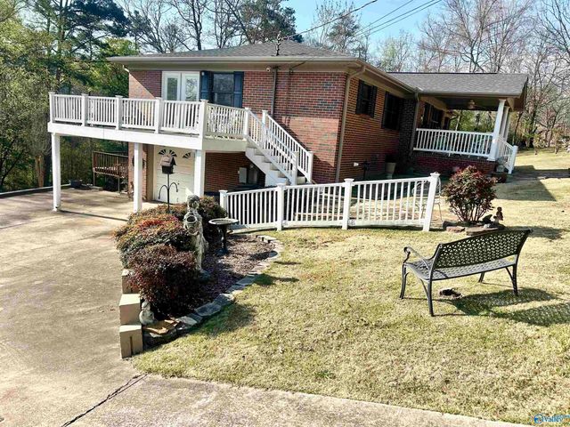 1217 Knight Drive, Gadsden, AL 35904