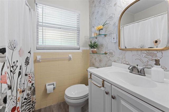 5302 S HIMES AVENUE, Tampa, FL 33611