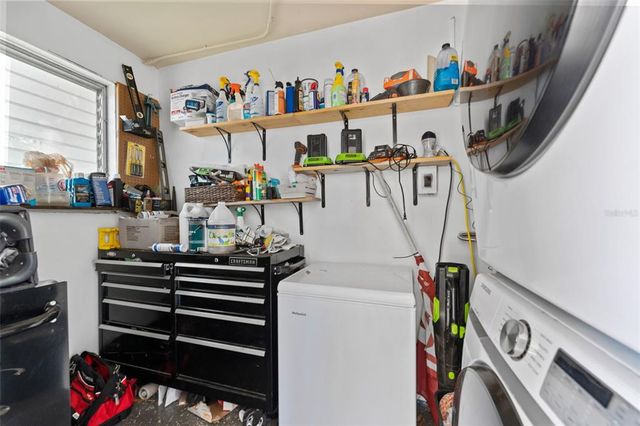 5302 S HIMES AVENUE, Tampa, FL 33611