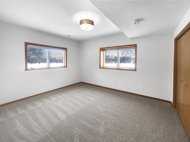 1768 Belmont Avenue NW, Prior Lake, MN 55379