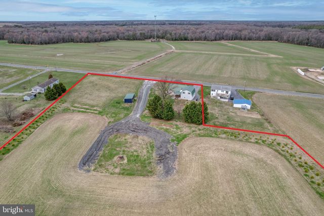 866 SANDTOWN RD, Felton, DE 19943