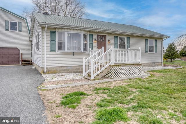 866 SANDTOWN RD, Felton, DE 19943