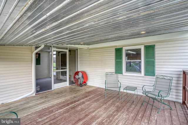 866 SANDTOWN RD, Felton, DE 19943