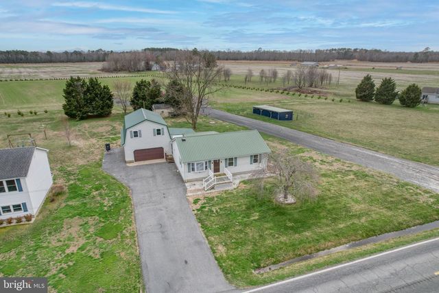 866 SANDTOWN RD, Felton, DE 19943