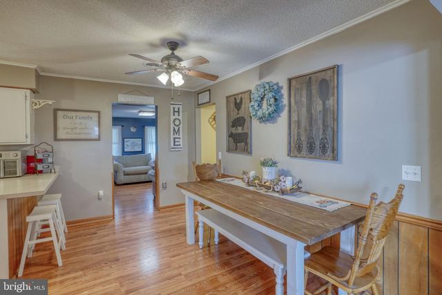 866 SANDTOWN RD, Felton, DE 19943