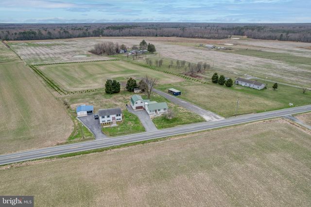 866 SANDTOWN RD, Felton, DE 19943