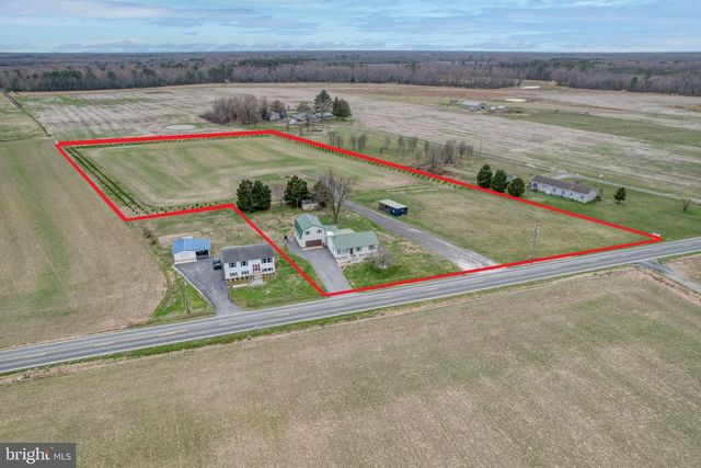 866 SANDTOWN RD, Felton, DE 19943