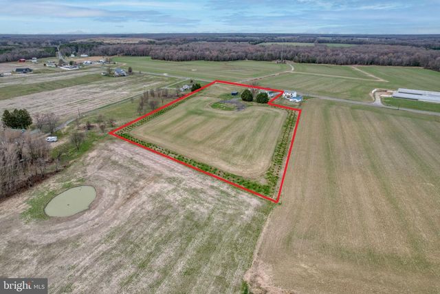 866 SANDTOWN RD, Felton, DE 19943