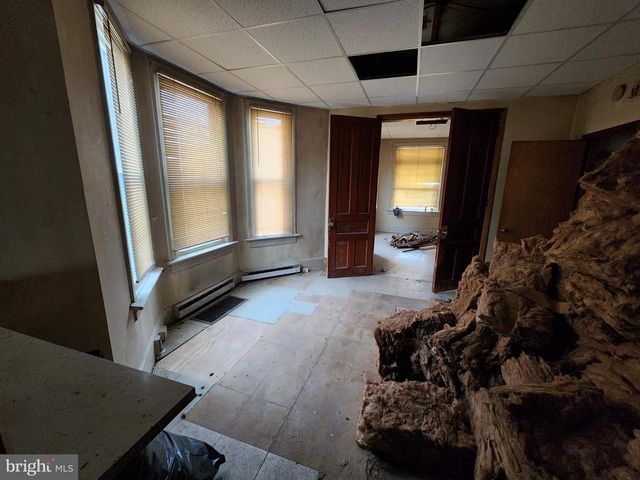 601-603 N MULBERRY ST, Hagerstown, MD 21740