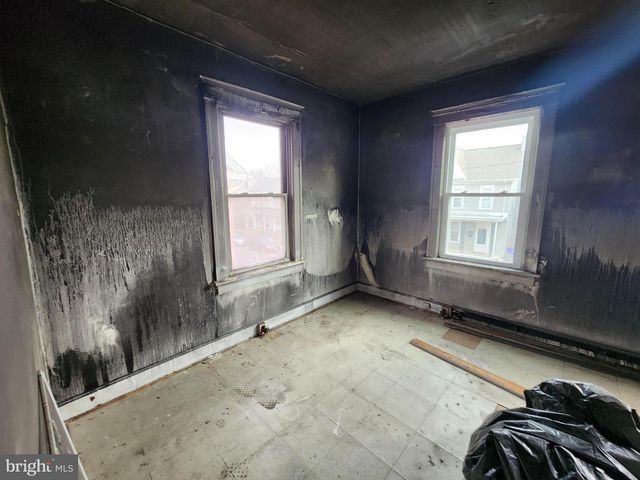 601-603 N MULBERRY ST, Hagerstown, MD 21740