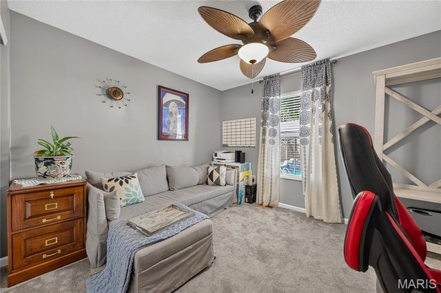 11 Eagle Chase Court, St Peters, MO 63376