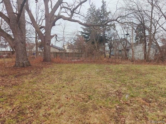 8291 Mettetal Street, Detroit, MI 48228