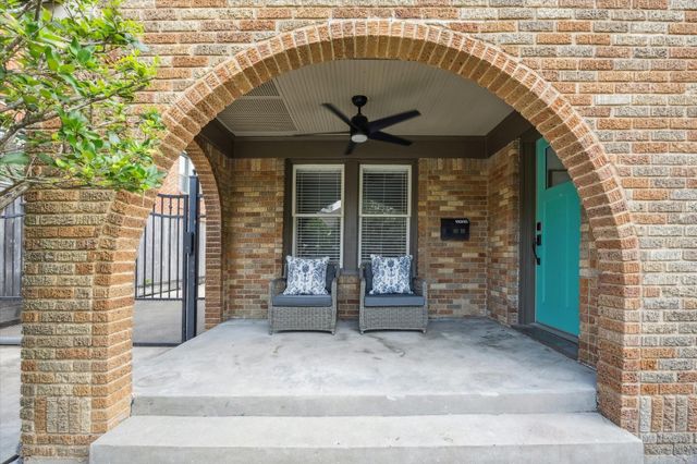 1935 W Mckinney Street, Houston, TX 77019