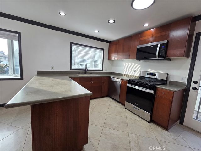 16732 Busby Lane, Huntington Beach, CA 92647