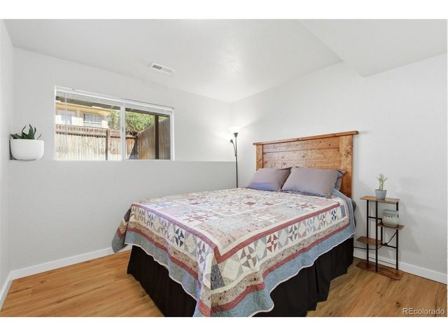 19083 E 16th Ave, Aurora, CO 80011
