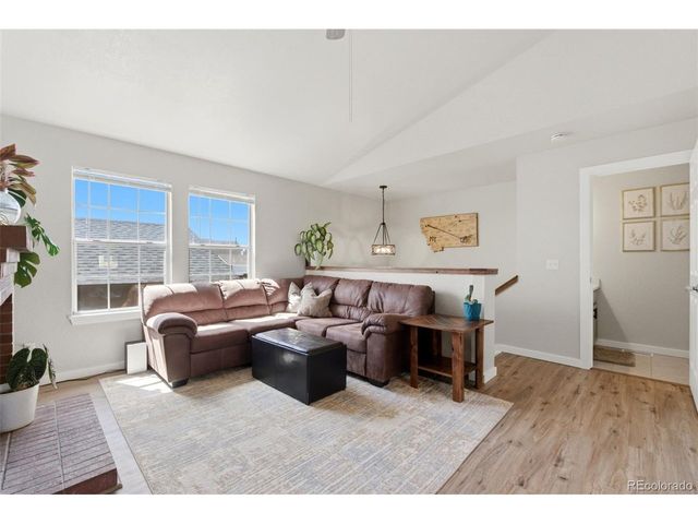 19083 E 16th Ave, Aurora, CO 80011
