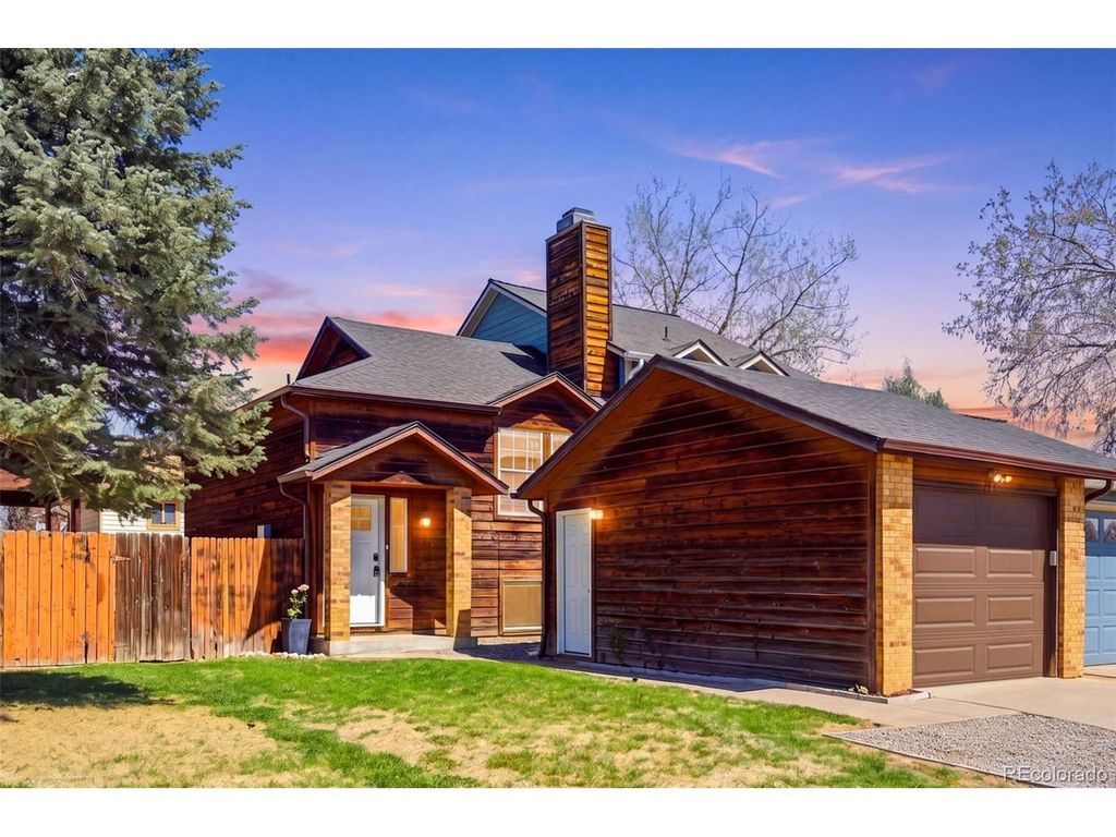 19083 E 16th Ave, Aurora, CO 80011
