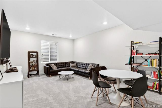 17621 Parkside Drive N, Commerce City, CO 80022