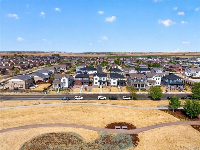 17621 Parkside Drive N, Commerce City, CO 80022