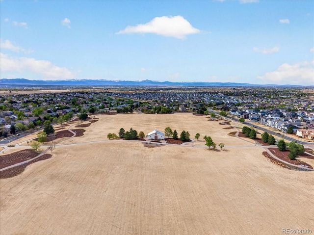 17621 Parkside Drive N, Commerce City, CO 80022