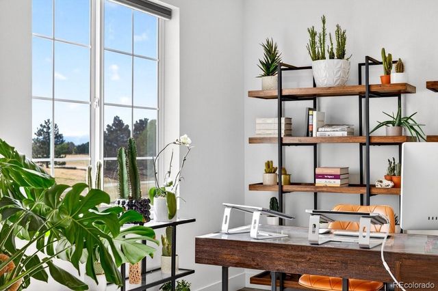 17621 Parkside Drive N, Commerce City, CO 80022