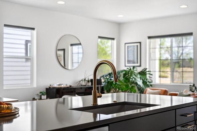 17621 Parkside Drive N, Commerce City, CO 80022