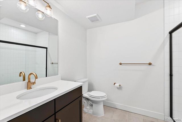 17621 Parkside Drive N, Commerce City, CO 80022