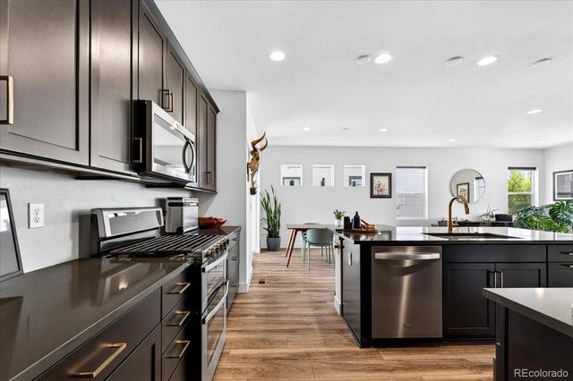 17621 Parkside Drive N, Commerce City, CO 80022