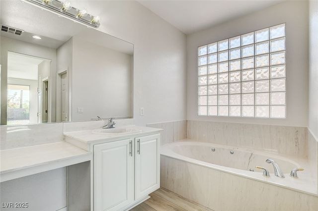 10623 Riva De Fiore Avenue, Las Vegas, NV 89135