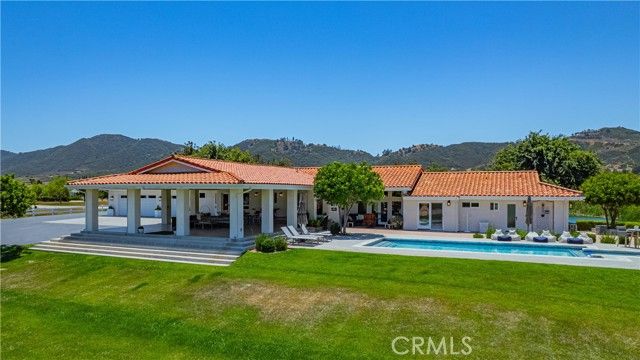 26465 Douglas Avenue, Murrieta, CA 92562