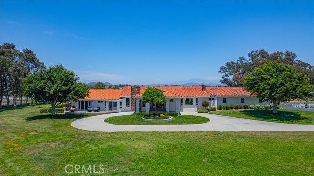 26465 Douglas Avenue, Murrieta, CA 92562
