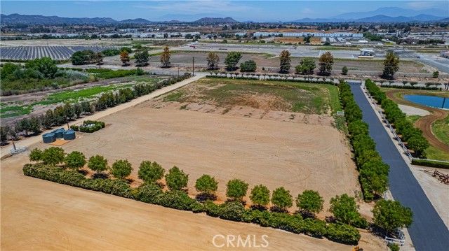 26465 Douglas Avenue, Murrieta, CA 92562