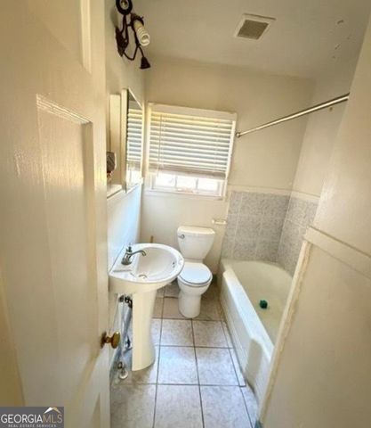 3035 Washington Road, East Point, GA 30344